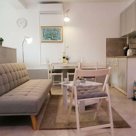 Apartman Unka Меткович Екстер'єр фото